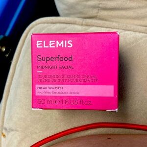 Elemis Superfood Midnight Facial brand new